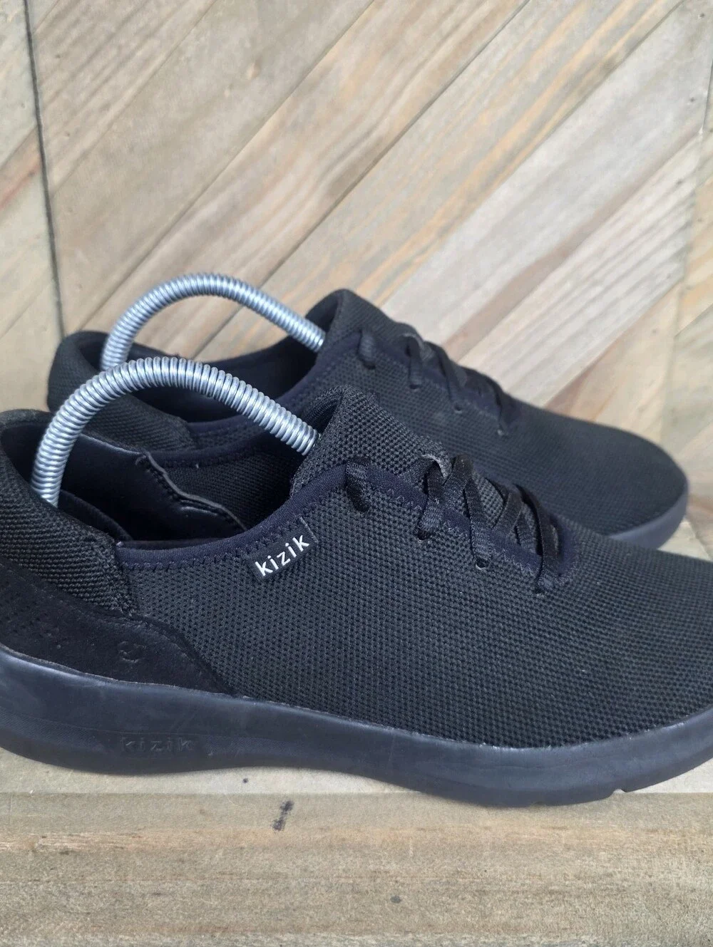 Kizik Madrid Eco Knit Womens Athletic Sneakers Size 9 Black Hands Free Lace Up